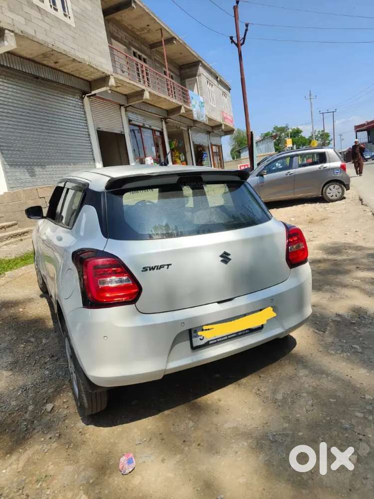 Maruti Suzuki Swift 2024 Petrol 30000 Km Driven