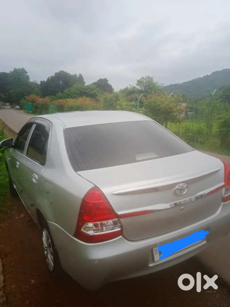 Toyota Etios 2016 Diesel 142000 Km Drivoes