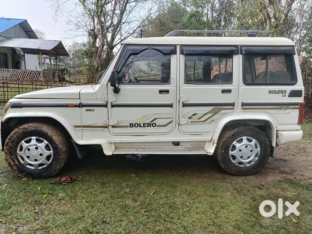 Mahindra Bolero Neo 2016