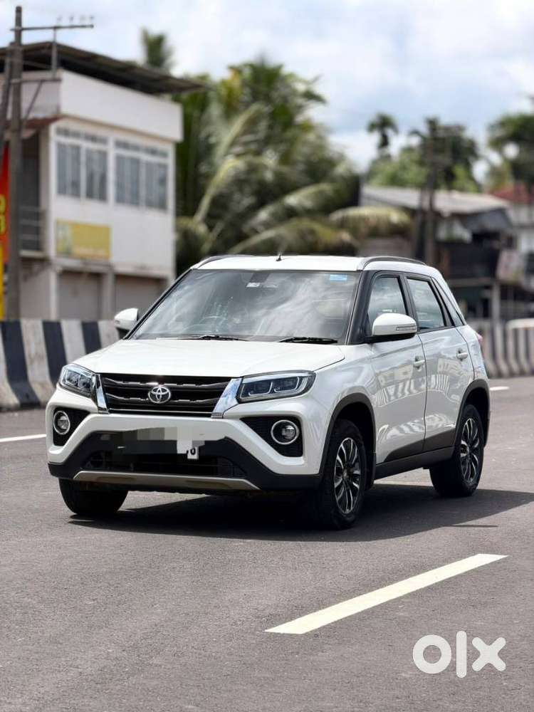 Toyota Urban Cruiser 1.5 Premium Grade At, 2022, Petrol