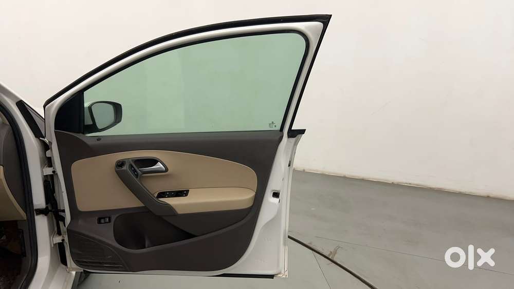 Volkswagen Vento Petrol Highline At, 2020, Petrol