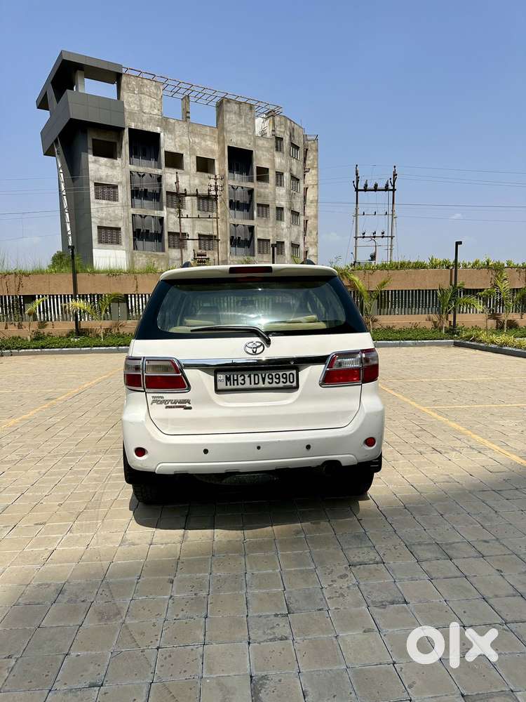 Toyota Fortuner 3.0 4x4 Manual, 2011, Diesel