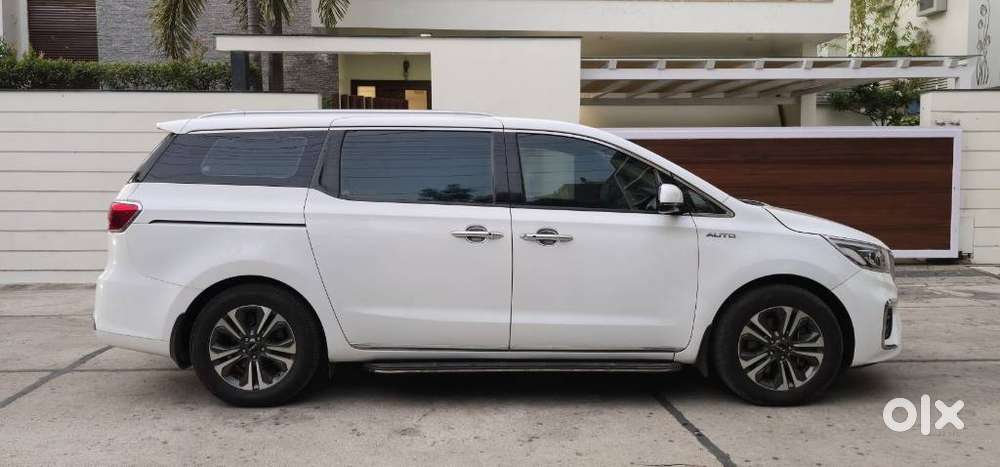 Kia Carnival Limousine Plus 7 Str, 2022, Diesel