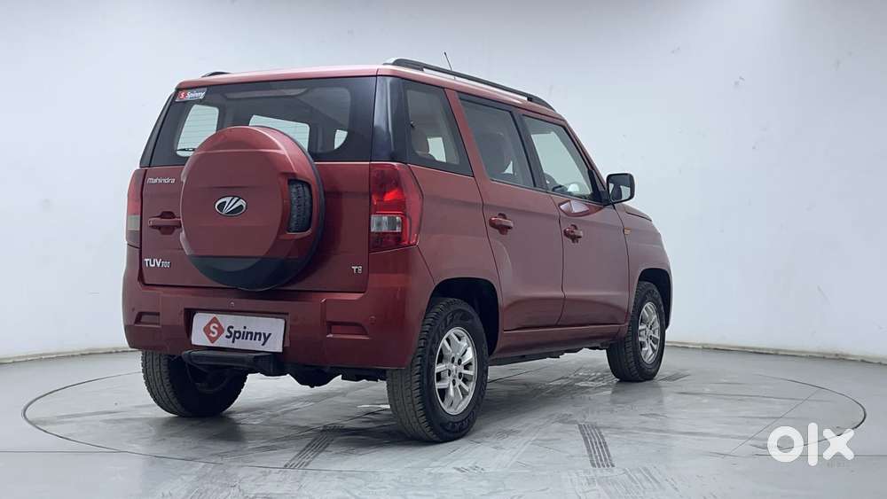 Mahindra Tuv 300 Mhawk100 T8 Dual Tone, 2016, Diesel