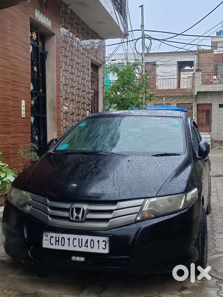 Honda City Vx Petrol 2009 Jis Ko Bhe Interest Ho Vohi Contact Kare