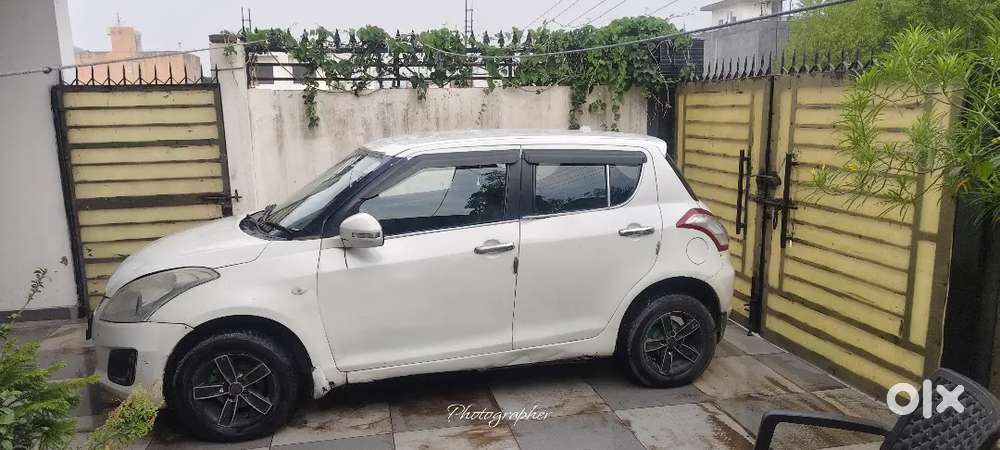 Maruti Suzuki Swift 2012