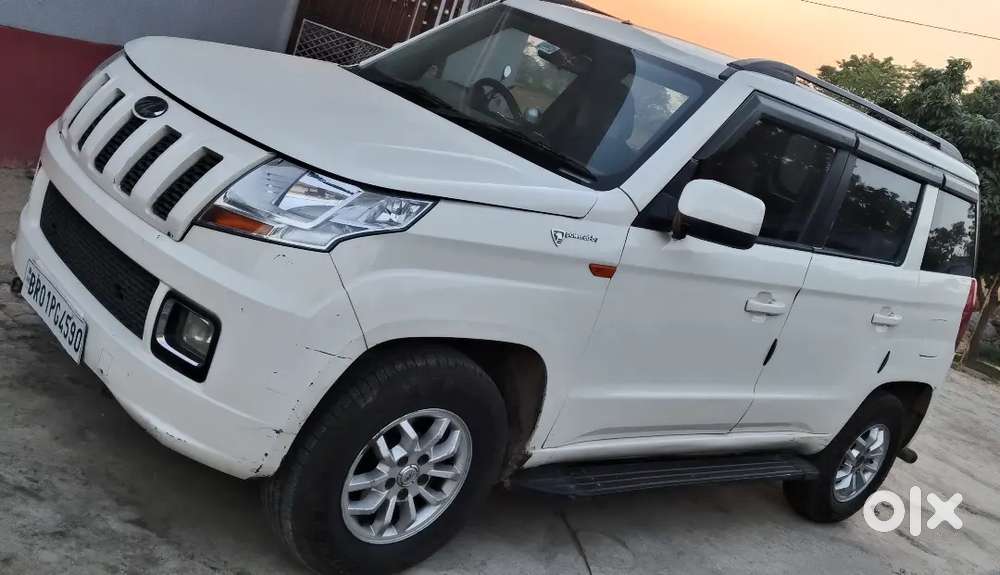 Mahindra Tuv 300 2016