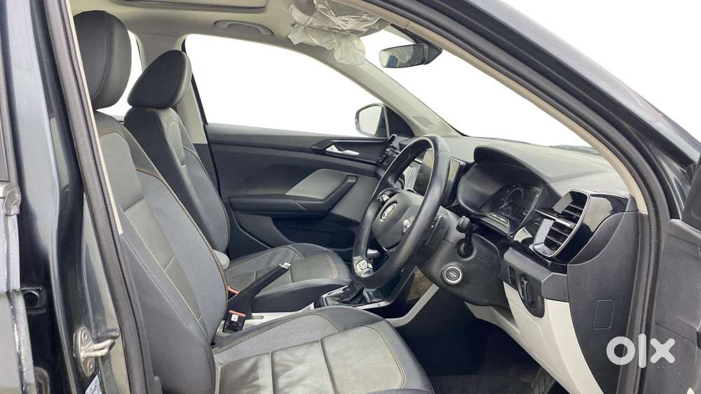 Skoda Kushaq 1.0 Tsi Style At, 2022, Petrol