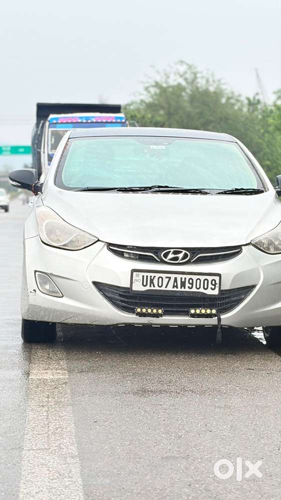 Hyundai New Elantra 2013