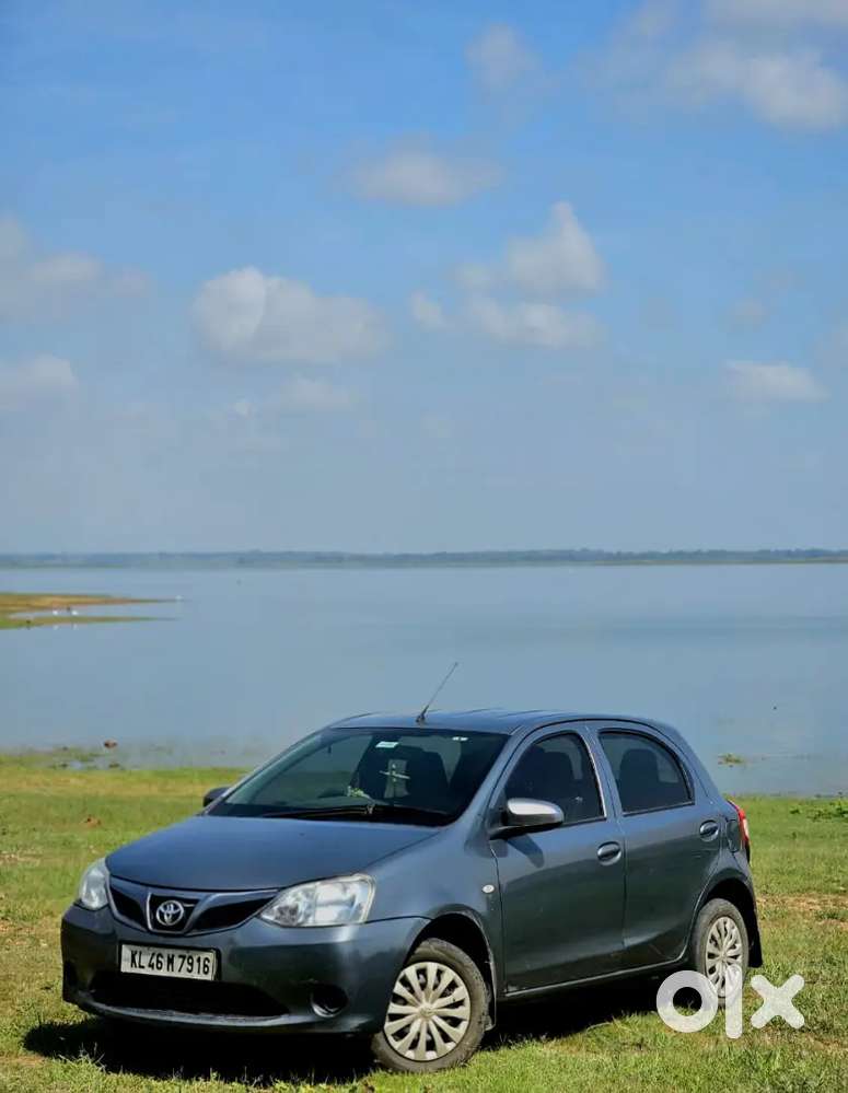 Toyota Etios Liva 2015 Petrol Well Maintained