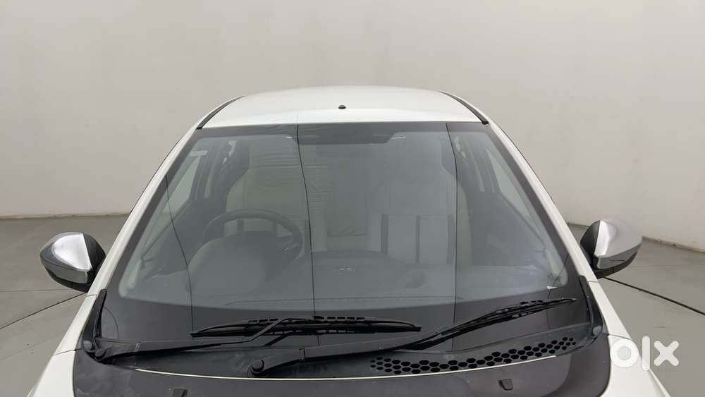 Tata Tiago 1.2 Revotron Xm, 2019, Petrol