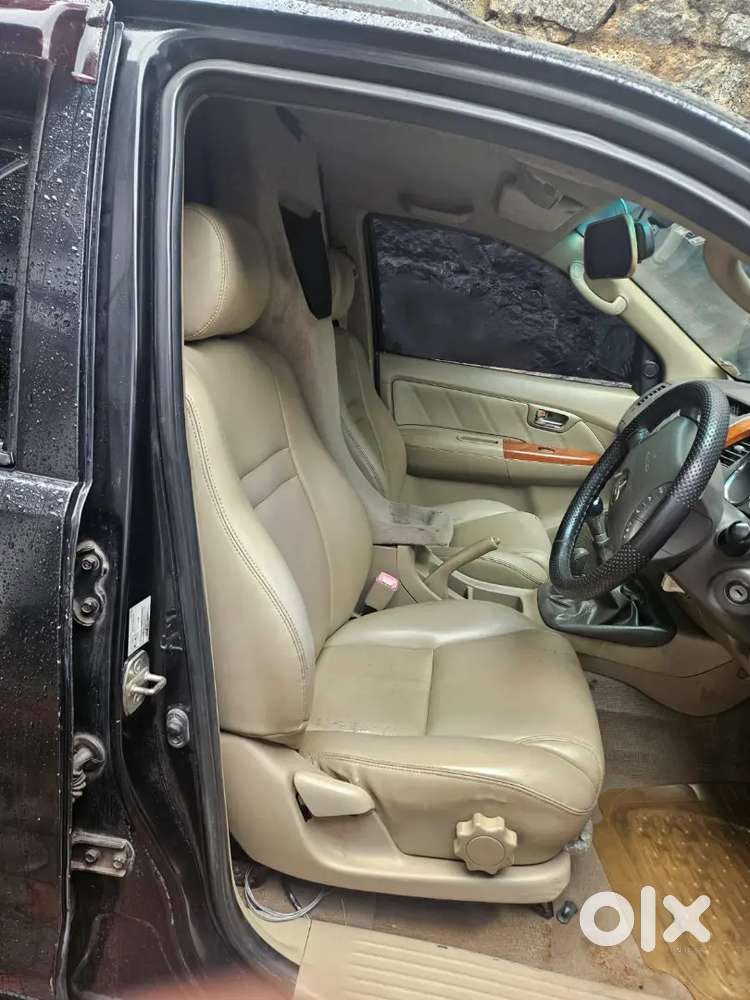 Toyota Fortuner 2010 Diesel