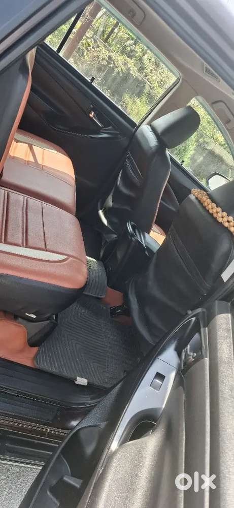 Toyota Innova Crysta 2019 Diesel 88000 Km Driven
