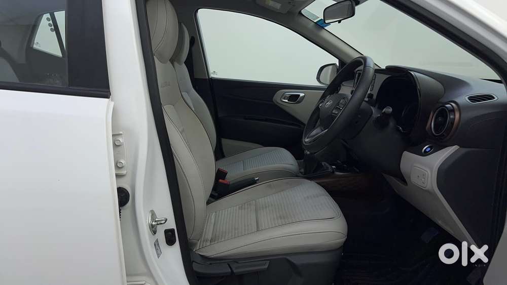 Hyundai Aura Sx 1.2 (o) Petrol, 2024, Petrol