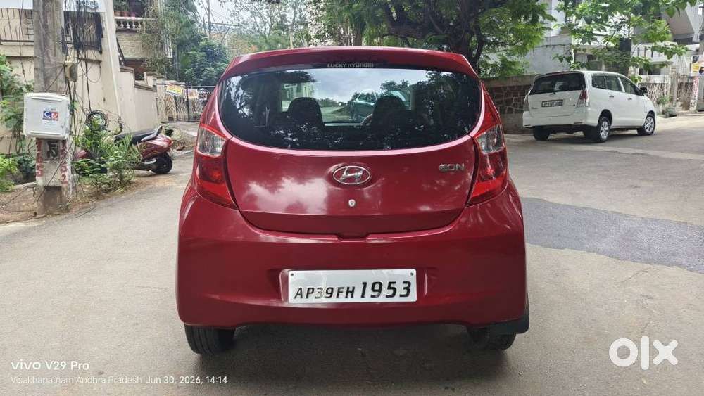 Hyundai Eon 0.8 Magna (o), 2017, Petrol