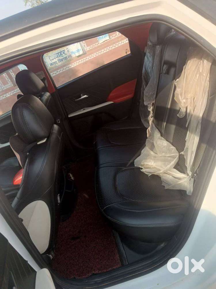 Hyundai Verna Sx 1.5 Petrol Ivt, 2023, Petrol
