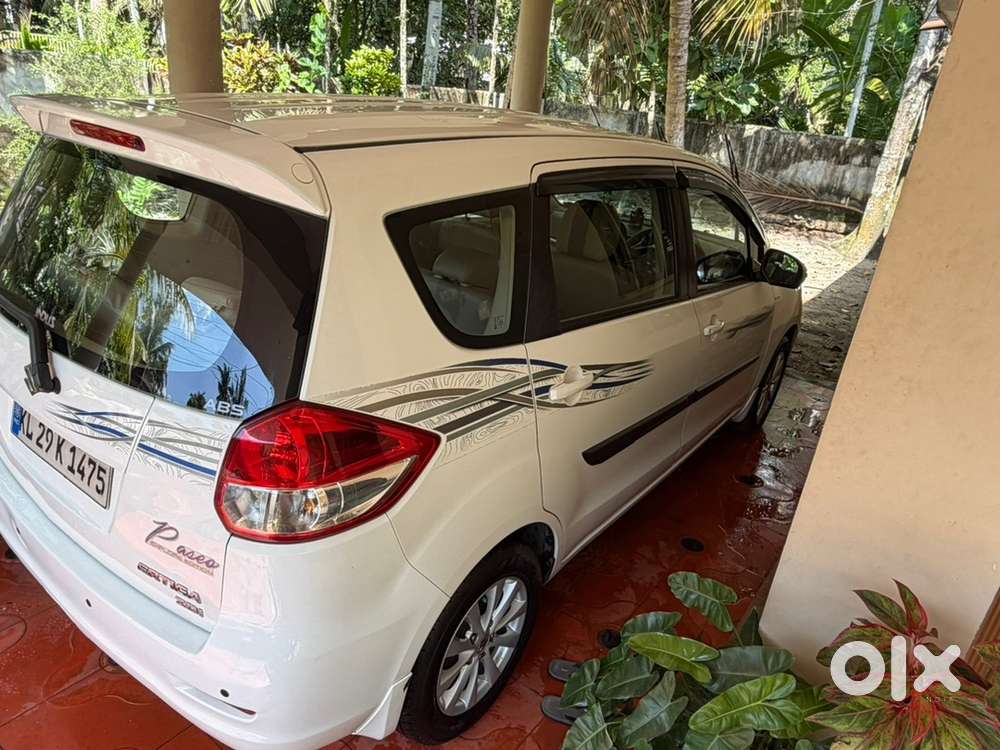Maruti Suzuki Ertiga 2015