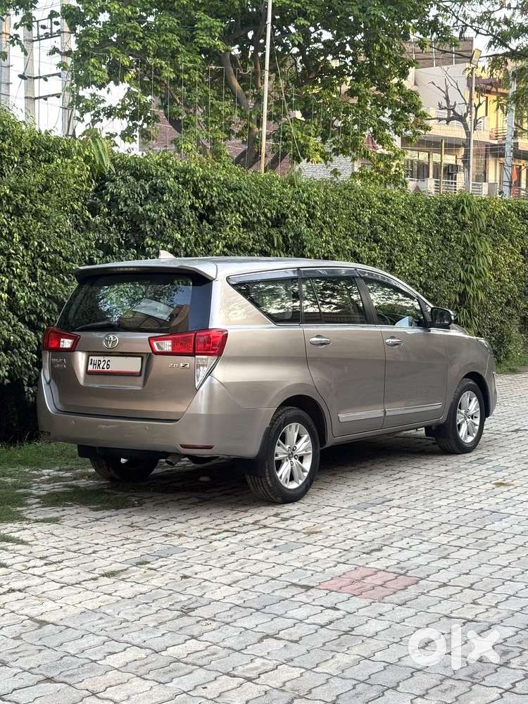 Toyota Innova Crysta 2.8 Zx At, 2017, Diesel