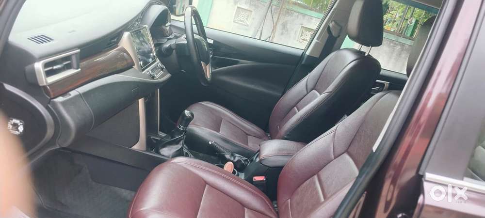 Toyota Innova Crysta 2.4 V 7 Str, 2022, Diesel