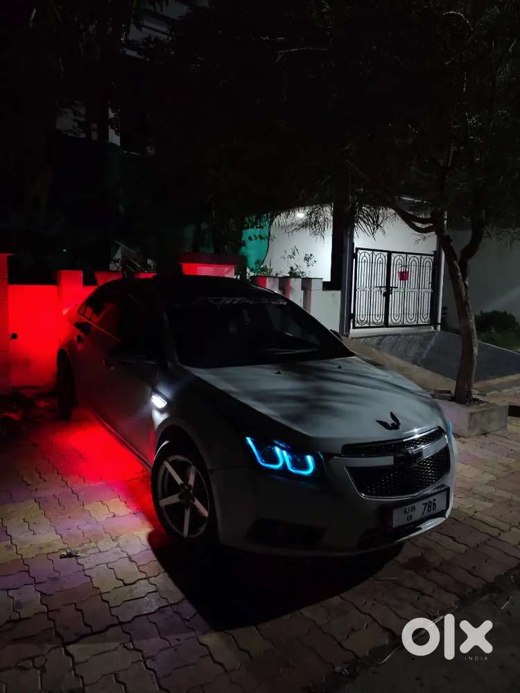 Chevrolet Cruze V Vip Number 786 (time Pass Vale Massage Kare Please)