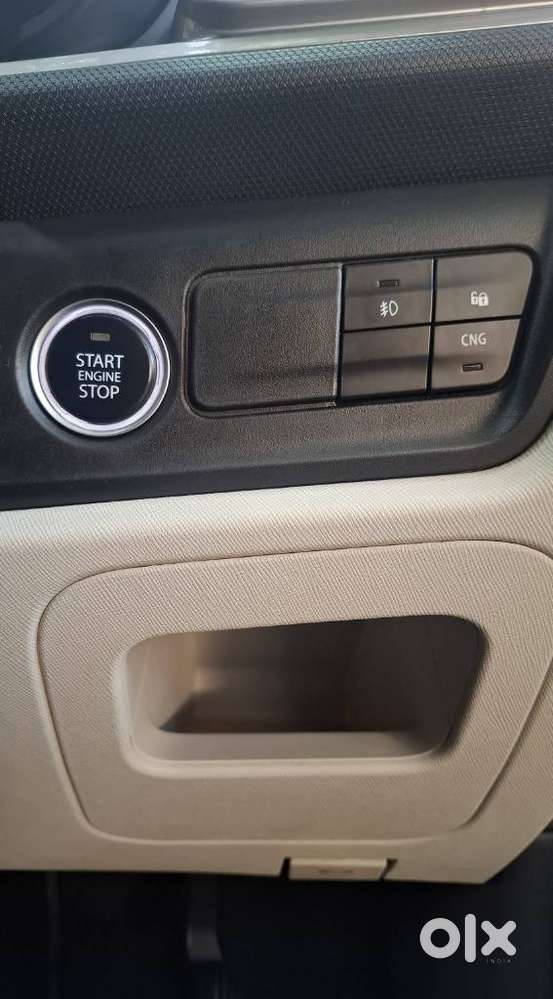 Tata Altroz Xz Icng, 2023, Petrol