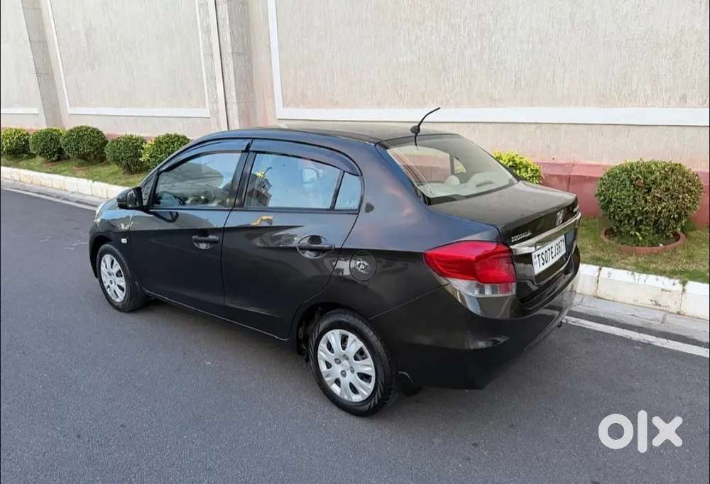Honda Amaze 1.2 2015 Petrol Manual