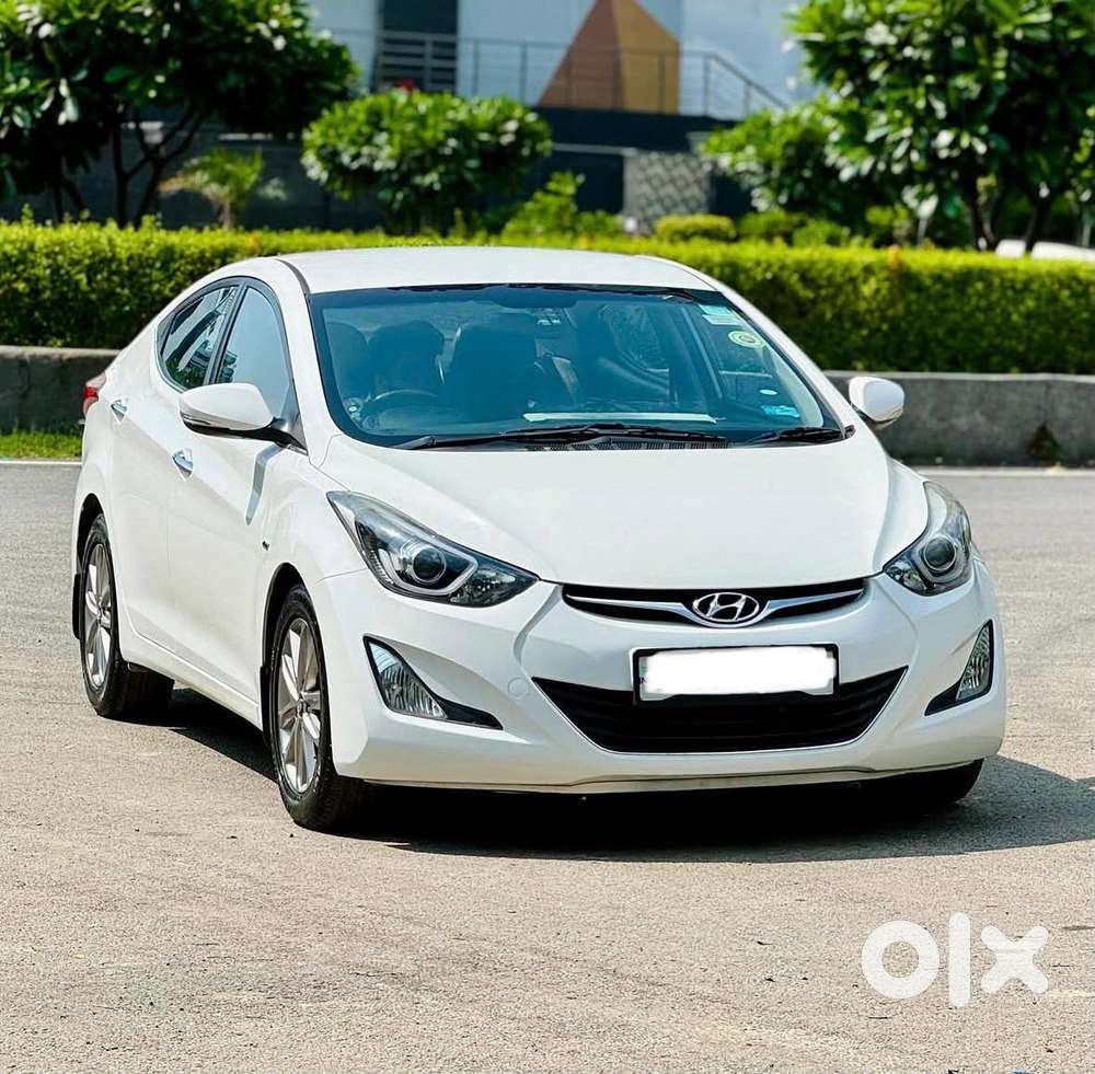 Hyundai Elantra 1.8 Sx Mt, 2015, Petrol
