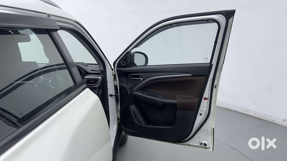 Maruti Suzuki Vitara Brezza 1.5 Zxi Plus At, 2022, Petrol