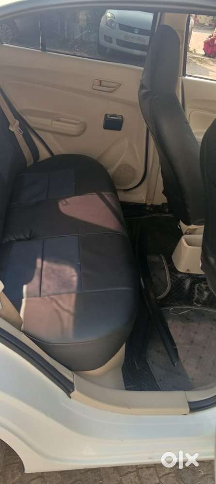 Maruti Suzuki Dzire 1.2 Vxi, 2022, Petrol