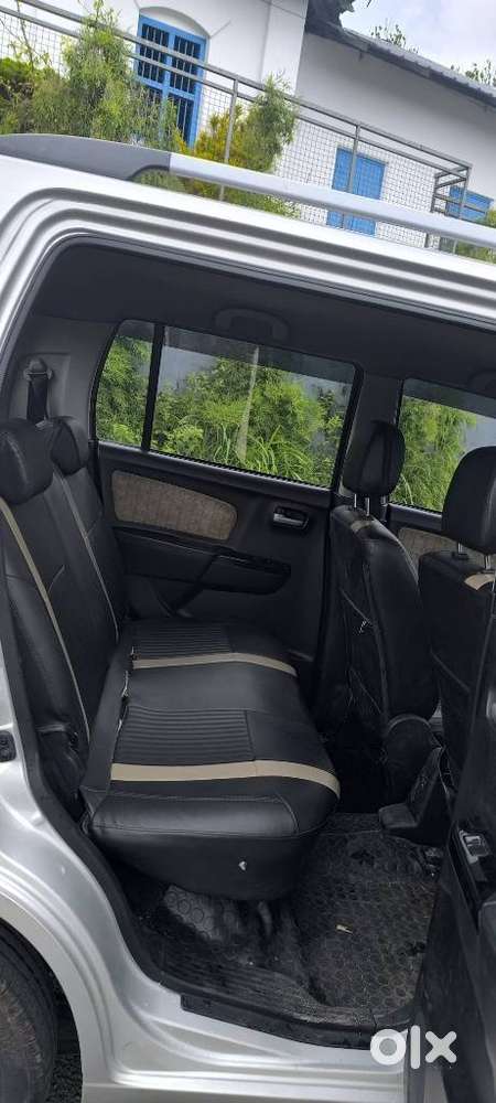 Maruti Suzuki Wagon R Vxi Amt1.2, 2017, Petrol