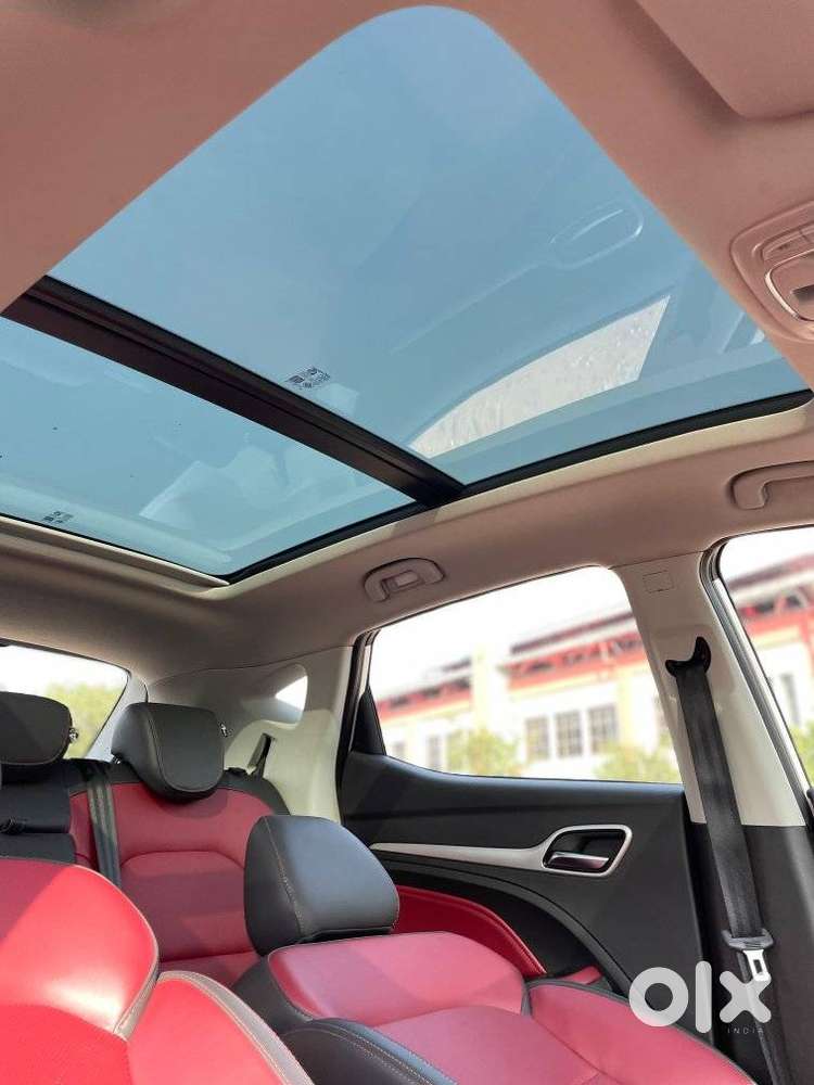 Mg Astor 1.3 Savvy Turbo At S Red, 2023, Petrol