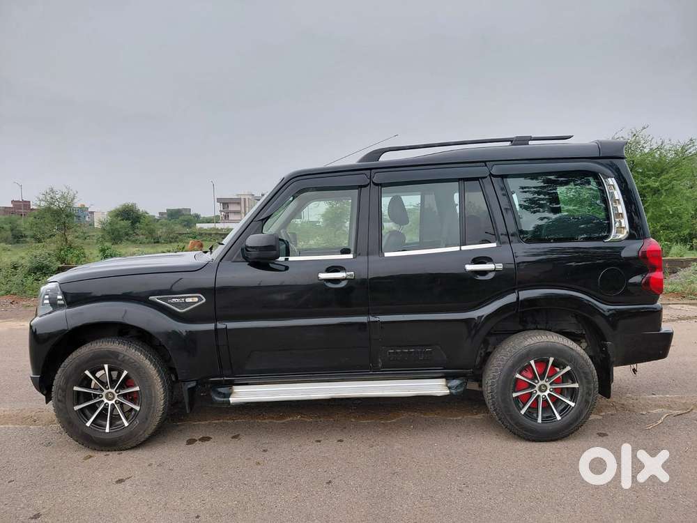 Mahindra Scorpio S3, 2018, Diesel