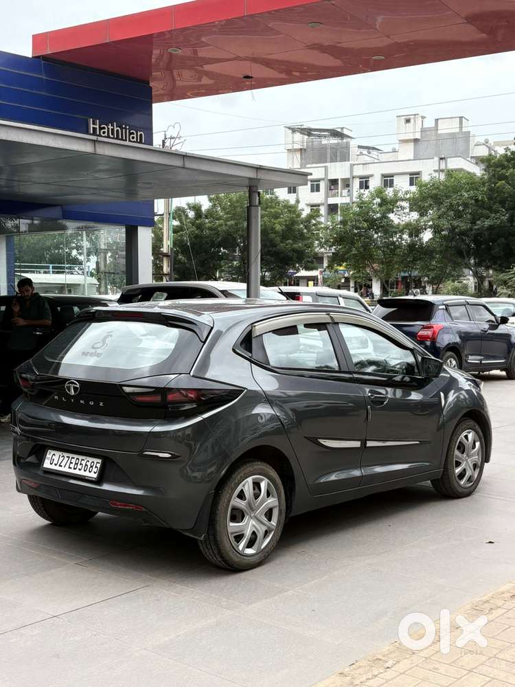 Tata Altroz 1.2 Xm Plus, 2022, Petrol