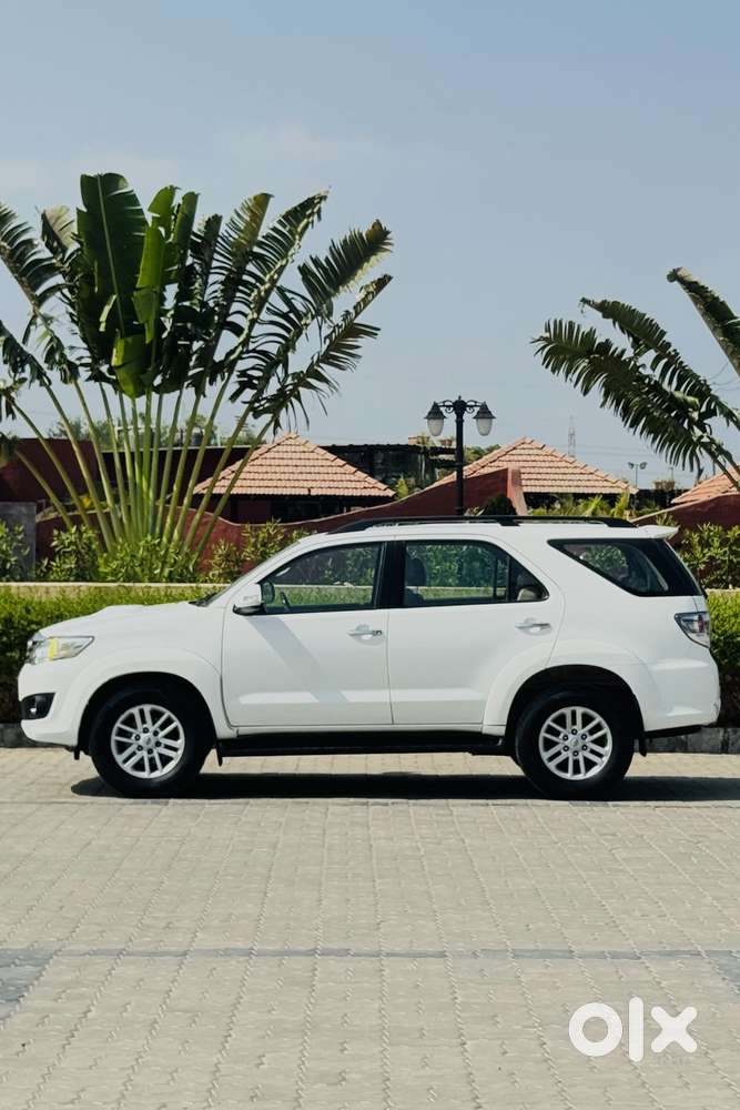 Toyota Fortuner 4x2 At 2.8 Diesel, 2014, Diesel