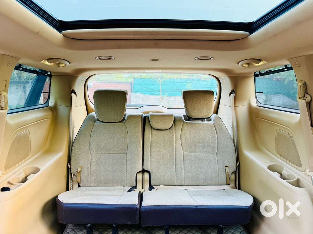 Kia Carnival Prestige, 2021, Diesel