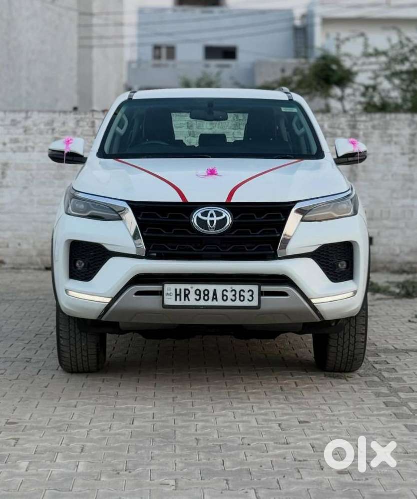 Toyota Fortuner 4x2 At 2.8 Diesel, 2021, Diesel
