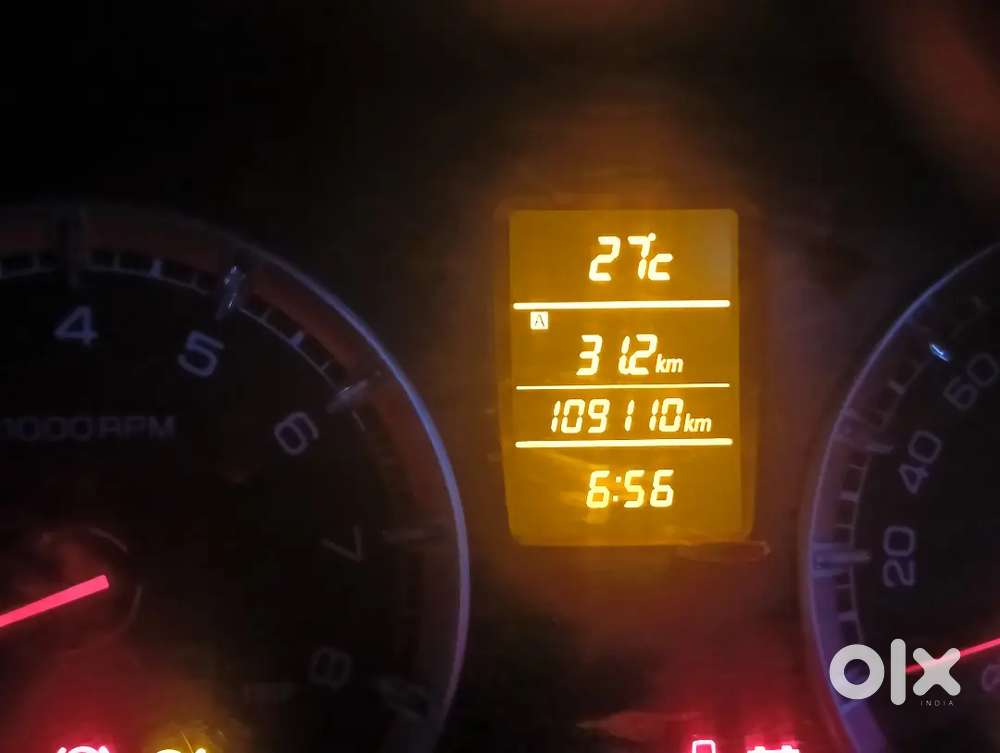 Swift Maruti Suzuki 2013 Petrol Manual