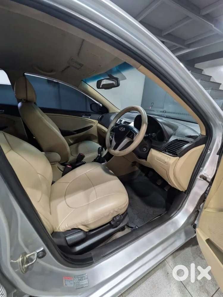 Ka22 Selling Verna Next To Showroom Condition
