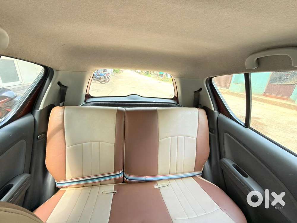 For Sale: Maruti Ritz Lxi - 2010 - Red