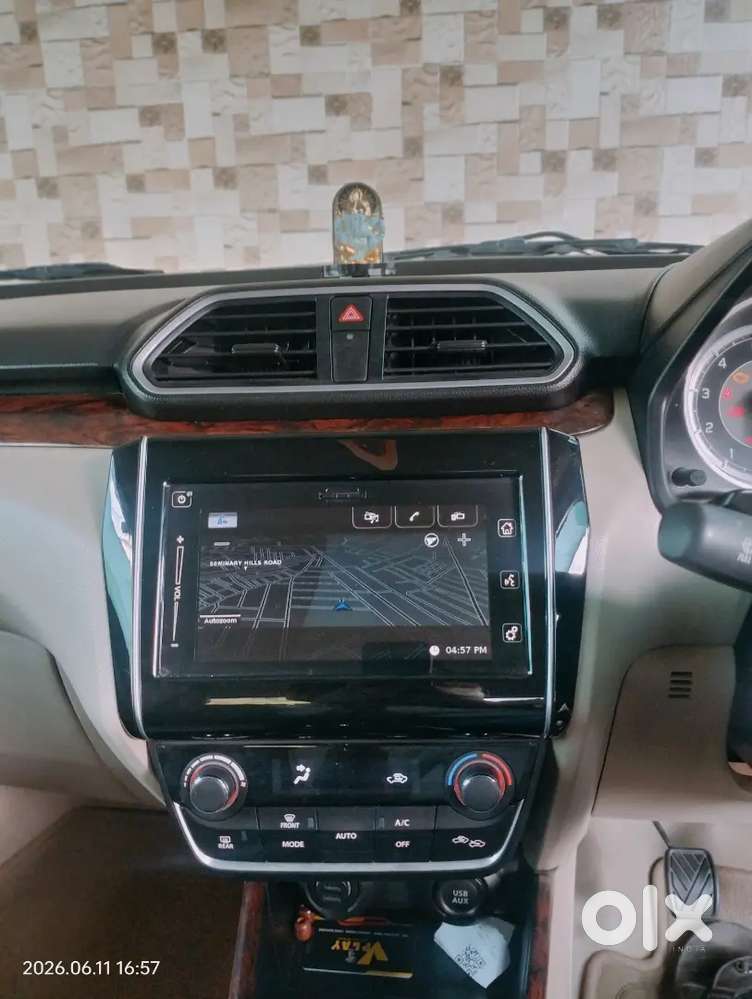 Maruti Suzuki Dzire 2017 Petrol 32000 Km Driven