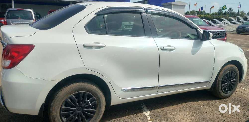 Maruti Suzuki Dzire, 2020, Petrol