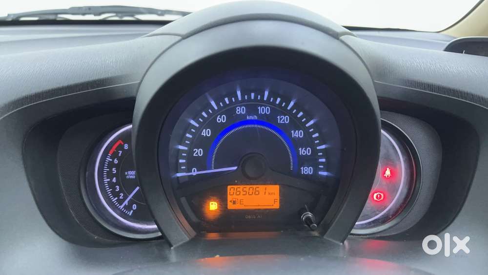 Honda Brio Vx Mt, 2015, Petrol