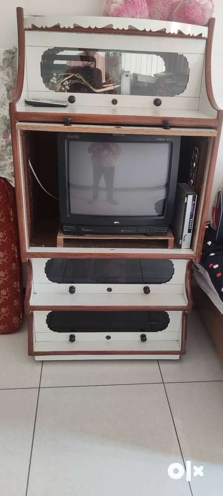 Olx tv store trolley