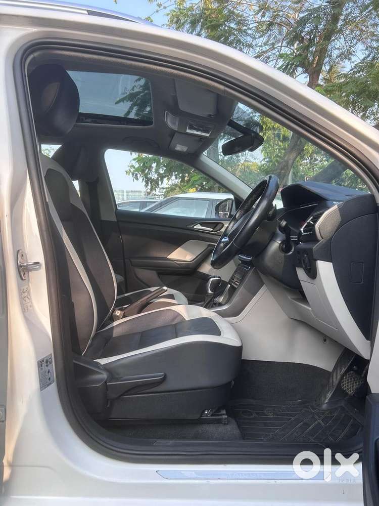 Volkswagen Taigun 1.0 Tsi Topline At, 2022, Petrol