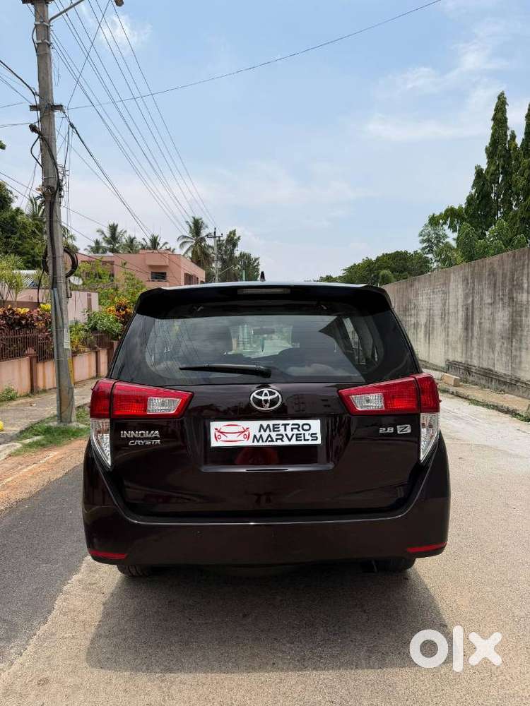 Toyota Innova Crysta 2.8 Z, 2016, Diesel