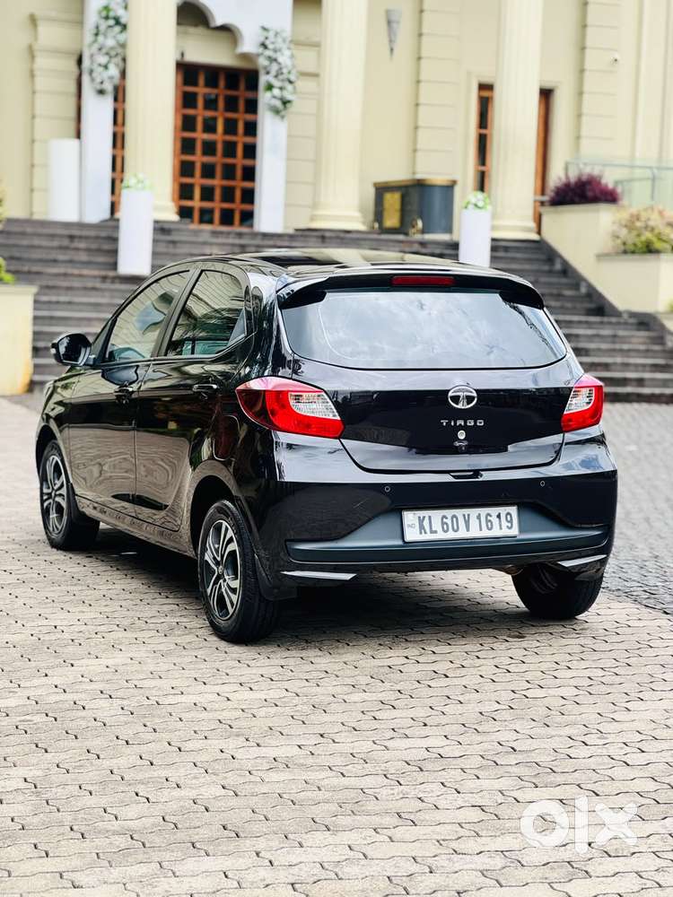 Tata Tiago 1.2 Revotron Xt (o), 2023, Petrol