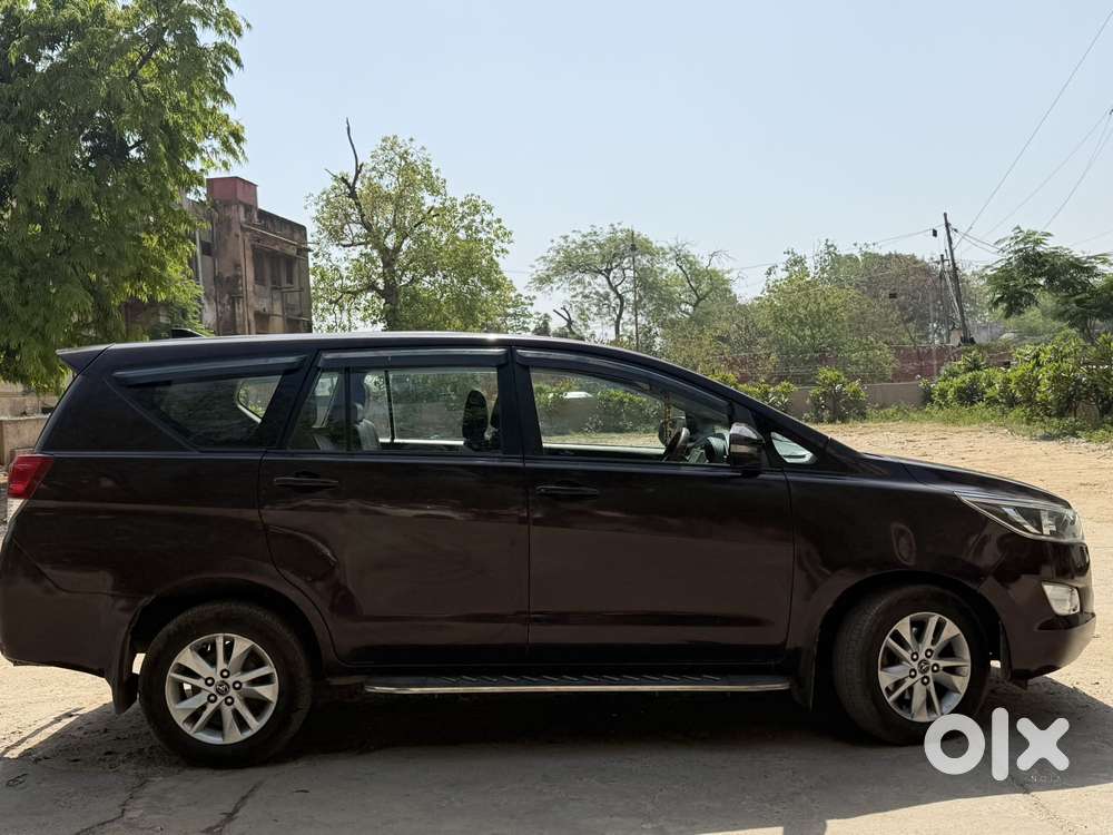 Toyota Innova Crysta G 7 Str, 2016, Diesel