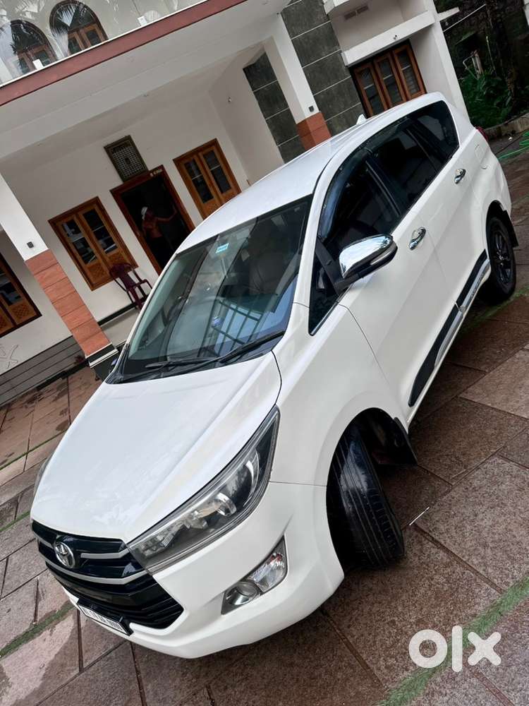 Toyota Innova Crysta 2016 Diesel