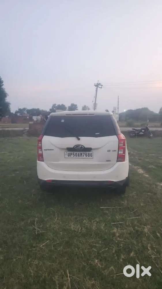Mahindra Xuv500 2015 Diesel 96850 Km Driven