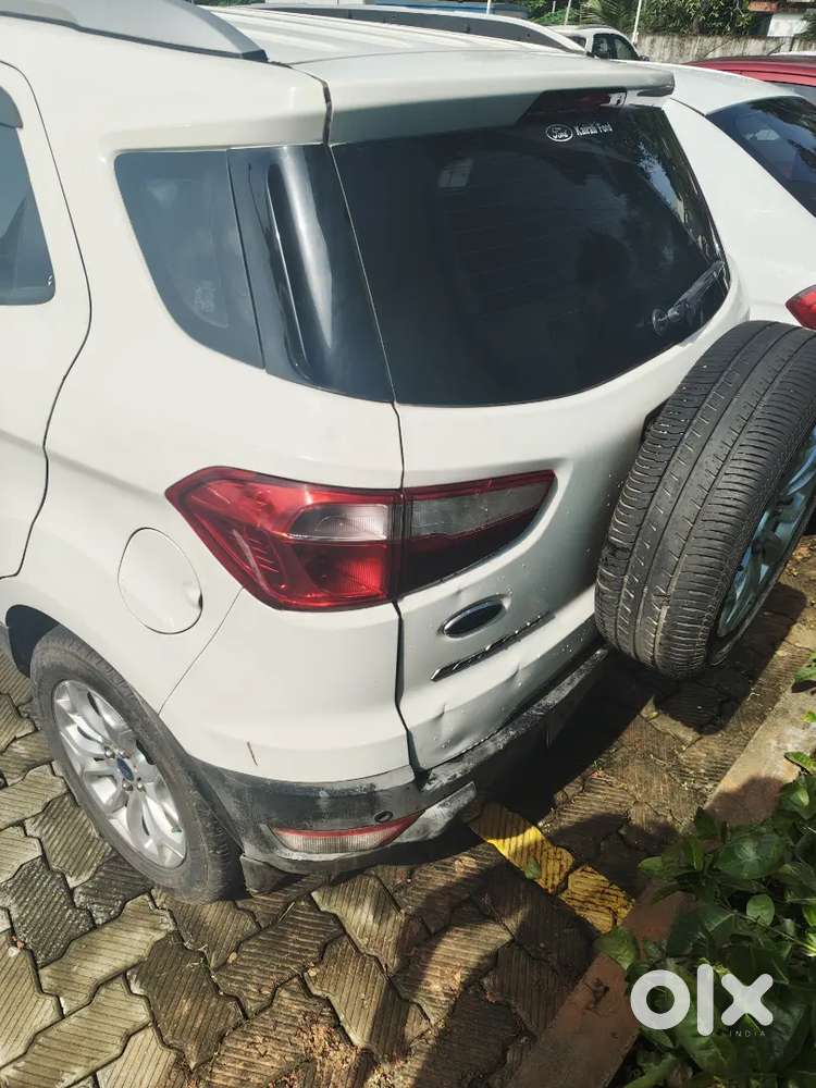 Ford Ecosport 1.5 Tdci Titanium Mt  2015  Diesel  Manual 1.77 Lakh